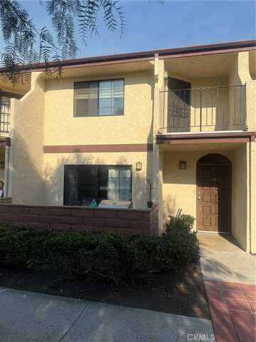 13900 Studebaker Road, Norwalk, CA 90650