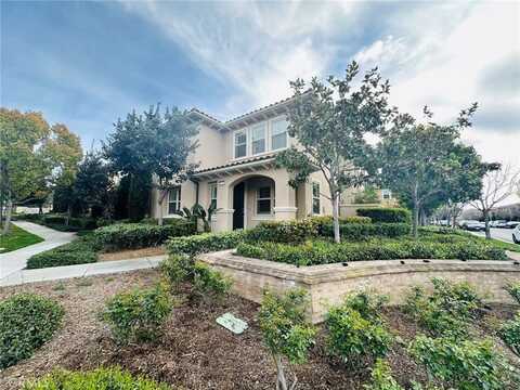 220 Great Lawn, Irvine, CA 92620