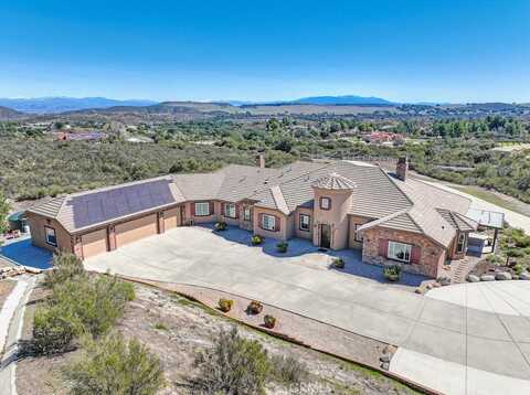 21650 The Trails Circle, Murrieta, CA 92562
