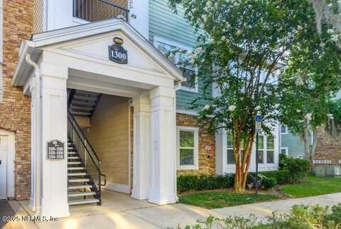 8550 TOUCHTON Road, Jacksonville, FL 32216