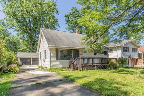 1736 Westwood Drive NW, Warren, OH 44485