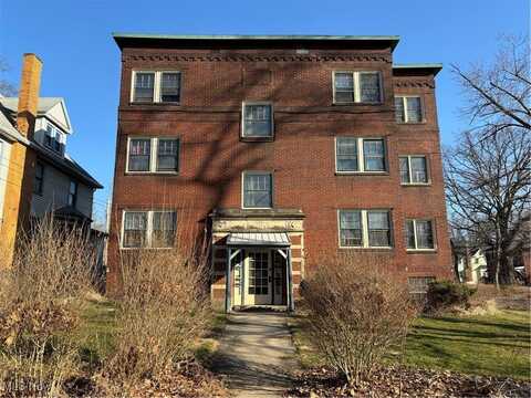 216-222 Lora Avenue, Youngstown, OH 44504