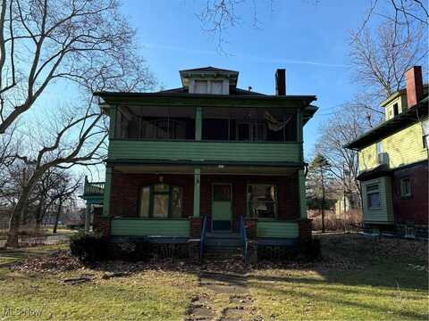 223 Lora - 1448 Ohio Avenue, Youngstown, OH 44504