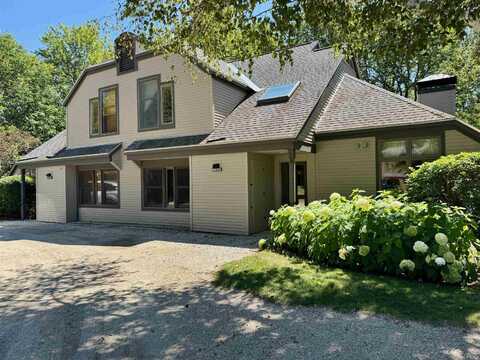 A6 Ridge Court, Winhall, VT 05340