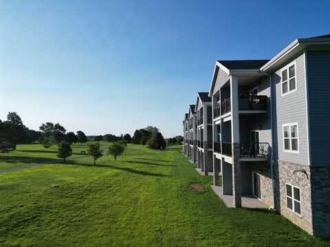 201 SUNRISE PARK RD, Storm Lake, IA 50588
