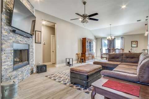 2621 White Rock Drive, Granbury, TX 76048