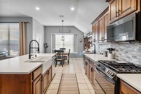 2604 Leisure Lane, Little Elm, TX 75068