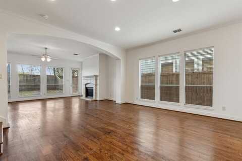 4521 W University Boulevard, Dallas, TX 75209