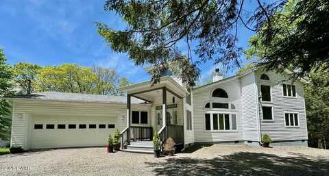 142 Eisenhower Drive, Lords Valley, PA 18428