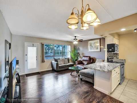 3014 Cornwall A, Boca Raton, FL 33434