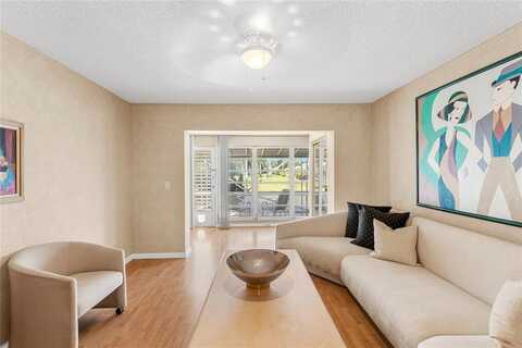 20838 Wendall Ter, Boca Raton, FL 33433