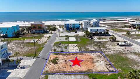 118 42nd St, Mexico Beach, FL 32456