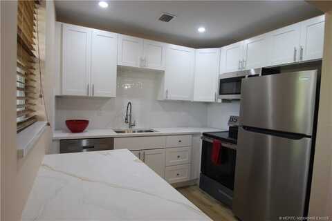 2929 SE Ocean Boulevard unit: 131-10, Stuart, FL 34996
