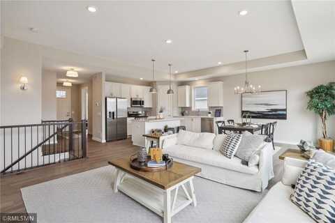 9176 62nd Street S, Cottage Grove, MN 55016