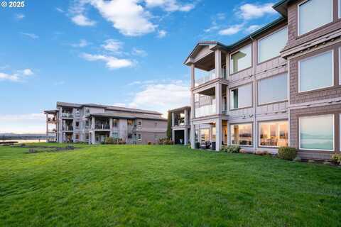 5421 SE SCENIC LN, Vancouver, WA 98661