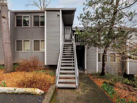 44 EAGLE CREST DR, Lake Oswego, OR 97035