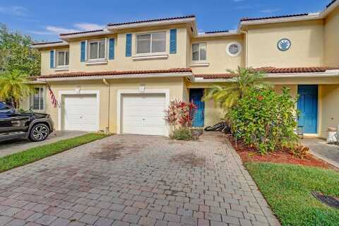 3072 N Evergreen Circle, Boynton Beach, FL 33426
