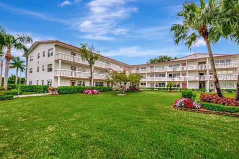 549 Fanshaw N, Boca Raton, FL 33434