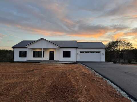 6478 Scruggs RD, Moneta, VA 24121
