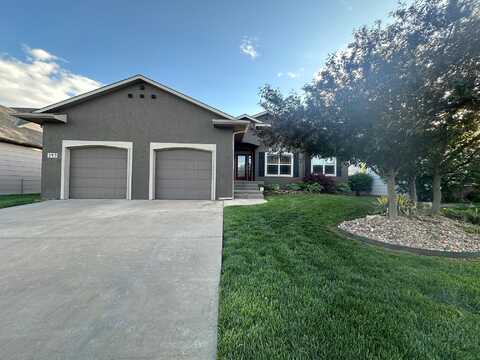 349 S Grand Mere Ct, Wichita, KS 67230