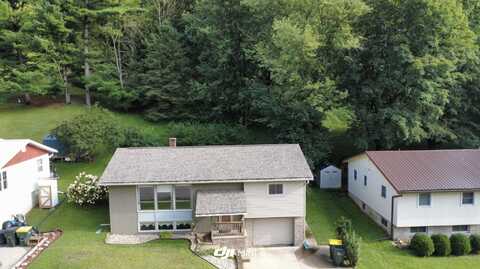987 Valley View Drive, Richland Center, WI 53581