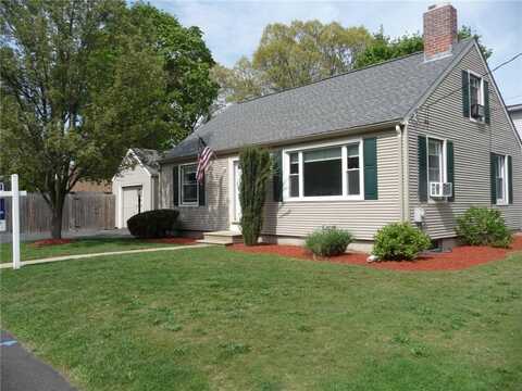 22 Kendall Lane, Warwick, RI 02888