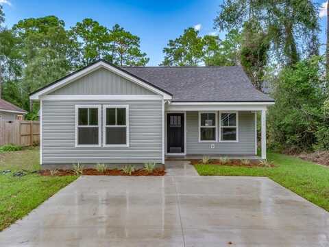161 Broken Bow Trail, Crawfordville, FL 32327
