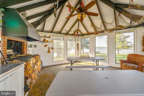 1201 DIXONA DRIVE, EDGEWATER, MD 21037