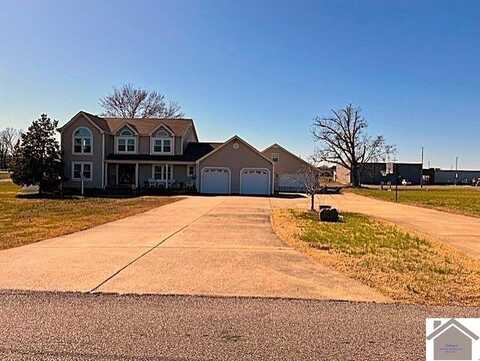 554 Merrywood Dr, Benton, KY 42025