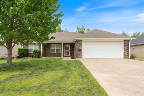825 Deer Lodge CT, Siloam Springs, AR 72761