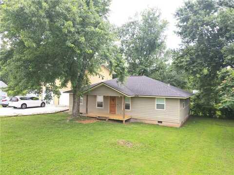 3008 Woods LN, Rogers, AR 72756