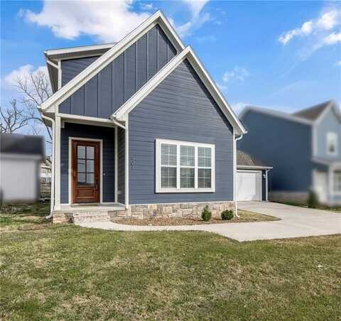 501 S 7th ST, Rogers, AR 72756