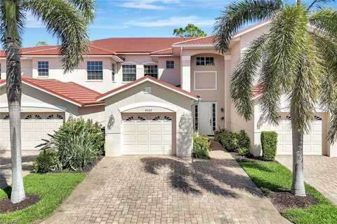 12607 Fox Ridge, BONITA SPRINGS, FL 34135