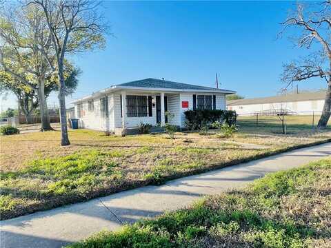 2945 Carver Drive, Corpus Christi, TX 78405
