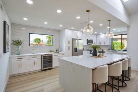 1 Sunrise Drive, Rancho Mirage, CA 92270