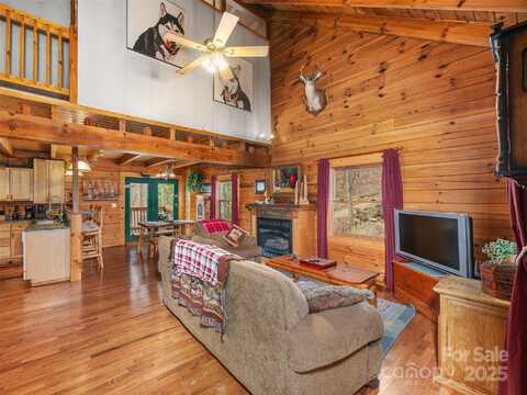504 Moody Mountain Road, Burnsville, NC 28714