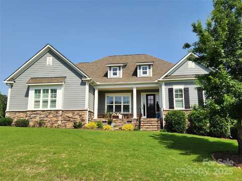 107 Hillside Cove Court, Mooresville, NC 28117