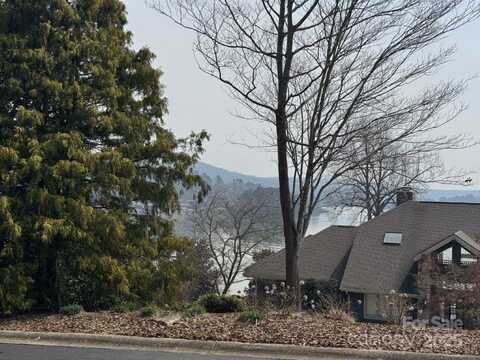 441 Glenbrook Springs, New London, NC 28127
