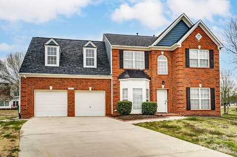 12332 Ridge Cove Circle, Charlotte, NC 28273