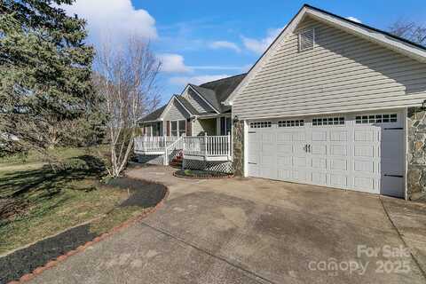10 Lavender Lane, Candler, NC 28715