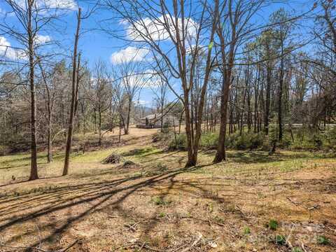 156 Warren Wilson Road, Swannanoa, NC 28778