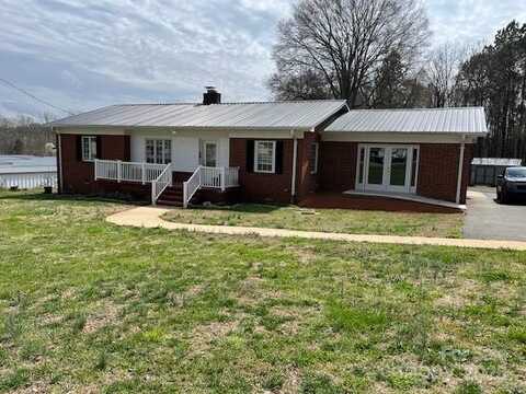 920 Oakridge Farm Highway, Mooresville, NC 28115