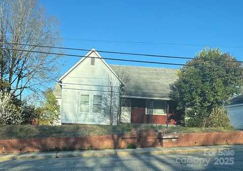 107 N Market Street, Lancaster, SC 29720