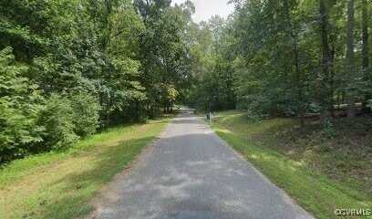 222 Beach Cliff, Nottoway, VA 23824