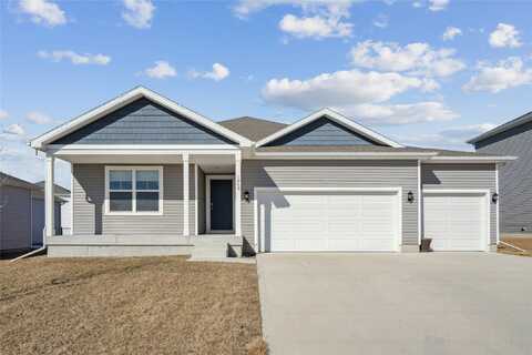 1045 Waukee Avenue, Waukee, IA 50263