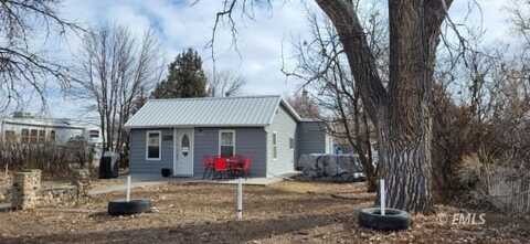 1318 N Custer Ave, Miles City, MT 59301