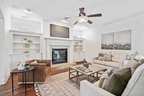 771 Park Manor Drive SE, Smyrna, GA 30082