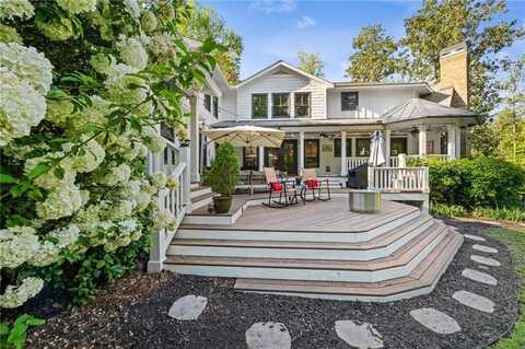 4770 Hilltop Drive NW, Acworth, GA 30101