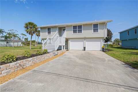 7674 Caloosa Drive, Bokeelia, FL 33922