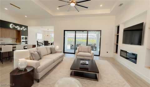 4328 Agualinda Boulevard, Cape Coral, FL 33914